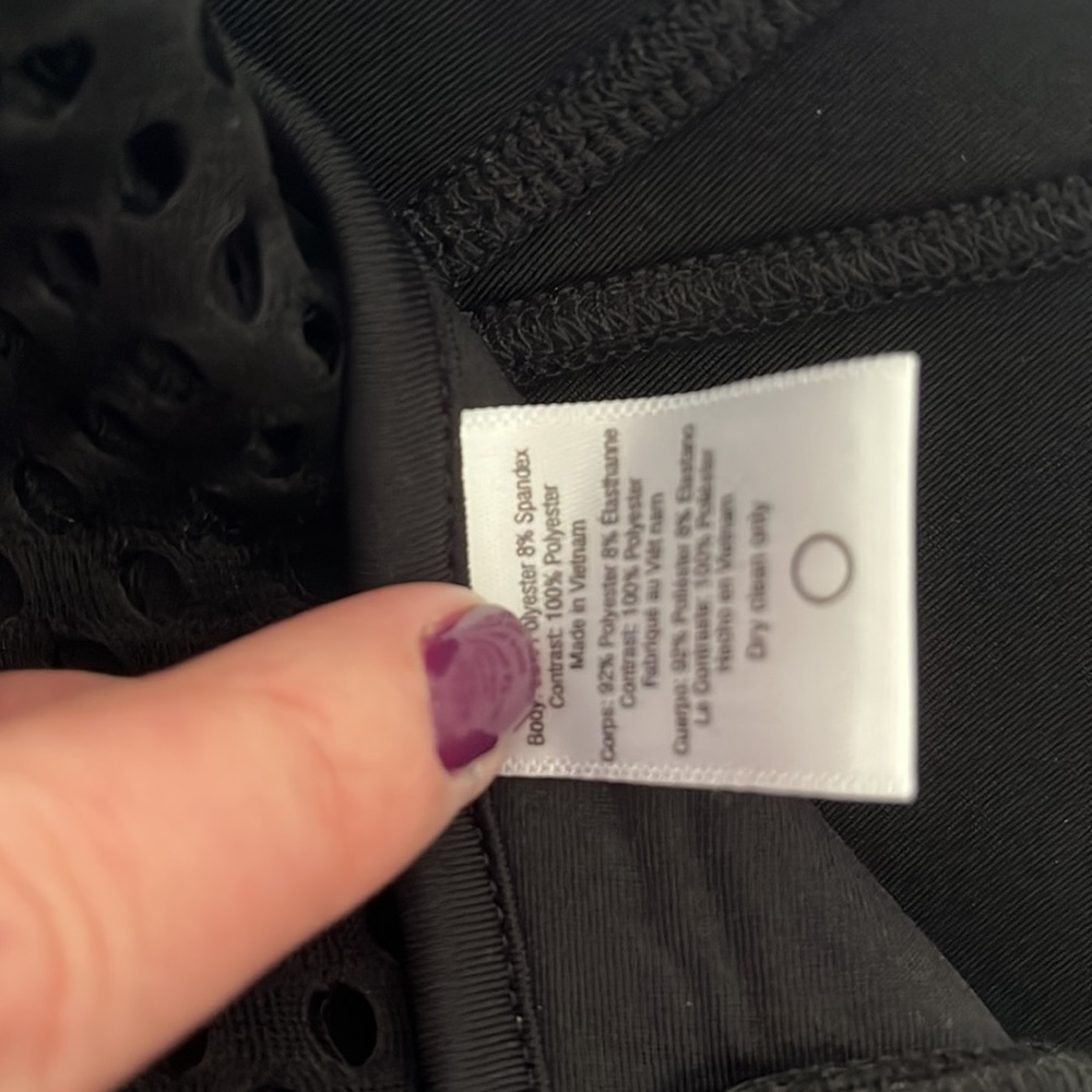 Woman’s jacket, ALO, yoga size medium black - Picture 10 of 10